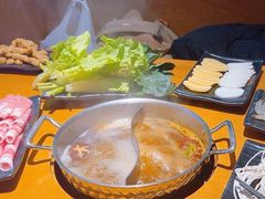 -呷哺呷哺 黄金牧场 (阳泉滨河新天地店)