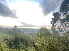 -神光山国家森林公园