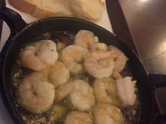 西班牙蒜香虾伴法包-FISH&POTATO Cō(地中海美食 万象城店)