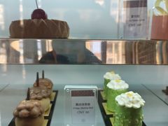 -李沧绿城喜来登酒店大堂吧