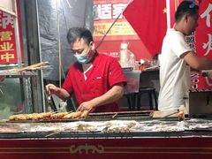 -小魏哥果仁烤面筋