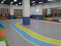 -米高蓝斯克国际轮滑中心(中铁建店)
