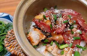 Cured Meat and Eel Double Special Clay Pot Rice