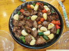 鸡心-老东镇啤酒屋海鲜加工·蒸汽海鲜·海鲜烧烤(台东店)