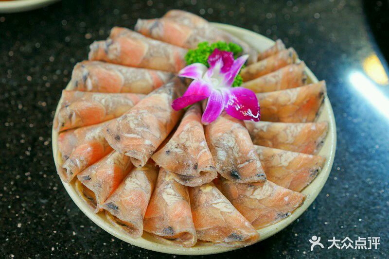 山城旷火锅(五指山店)乌鸡卷图片 - 第1张