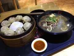 -百年尹氏汤包(湖南路狮子桥店)