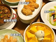 -新白鹿餐厅(滨江银泰店)