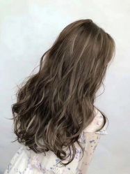 -首脑美发沙龙
