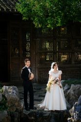 -雪中彩影婚纱摄影·微光艺术中心