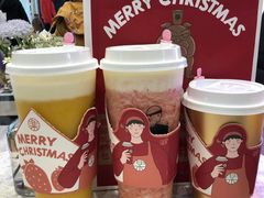 桃子草莓酪酪-LELECHA乐乐茶(月星环球港店)