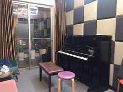 -乐尚音乐空间·钢琴·声乐·架子鼓(会展中心店)