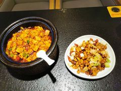 -万重锦·人文川菜馆(骡马市店)