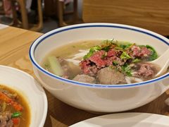 极鲜牛肉牛丸粿条-潮巷·老潮汕美食集市(欢乐港湾店)