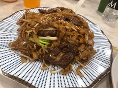 乾炒牛河-喜莲咖啡