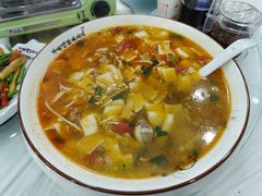 -撒拉人家.酸菜牦牛肉火锅