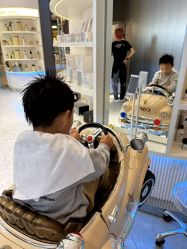 -PE SALON