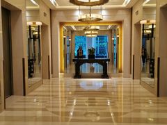 电梯间-北京丽晶酒店