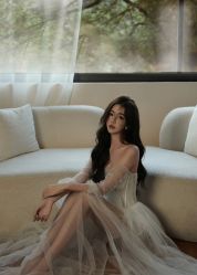 -克拉女神写真馆·匠心定制