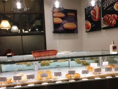 面包甜点陈列柜-新旺茶餐厅(嘉里城店)