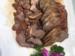 -老六饭店(翠通路店)