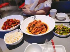 -龙巢盱眙龙虾·牛蛙·烧烤宵夜(八卦岭店)