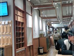 大堂-小满手工粉(上海新世界城店)