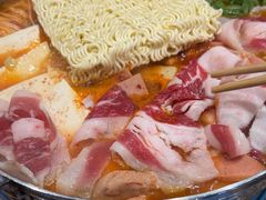 -青瓦餐厅·生鱼片·韩园烤肉(西塔店)