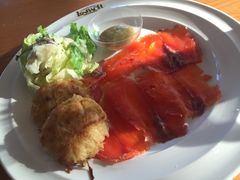 -LENBACH兰巴赫西餐啤酒坊(大连星海广场店)