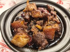 瓦罐红烧肉-堂瓦里·33年传统赣菜(第一街区店)