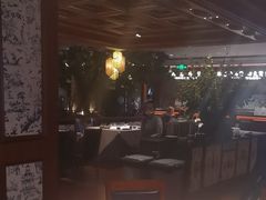 -八府香鸭·啫啫煲(华山路店)