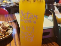 百香果汁-蚝堡海鲜·威海菜·海肠捞饭·烧烤·亚洲吃蚝公司(幸福门店)