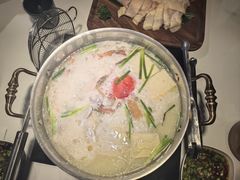 -椰子湾·海南火锅·糟粕醋·椰子鸡(正大广场店)