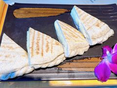 青稞小米饼-品味泸沽湖•民族特色菜(大落水店)