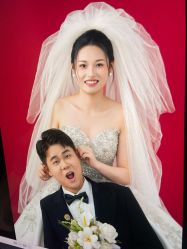 -雪中彩影婚纱摄影·微光艺术中心