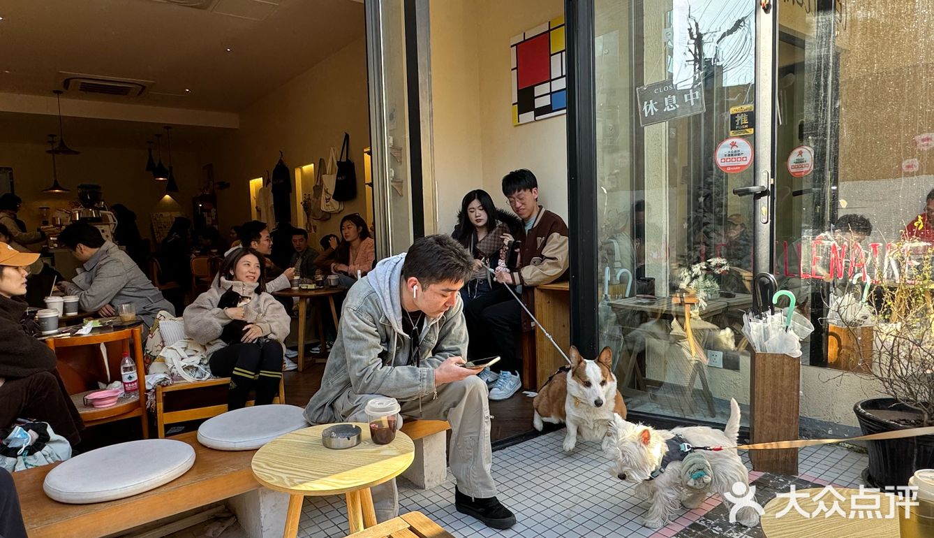 松弛感爆棚咖啡店