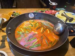 -贵厨酸汤牛肉(花果园国际中心店)