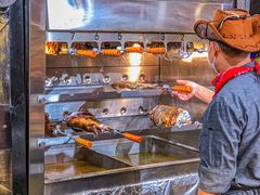 -四海一家自助餐(益田假日广场店)