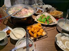 -肖四女乐山跷脚牛肉(世博源店)