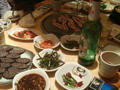 -牛信亭韩国料理·炭火烤肉(紫藤路店)