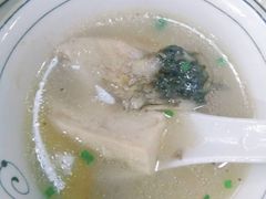 -亮亮蒸虾(石牌岭店)