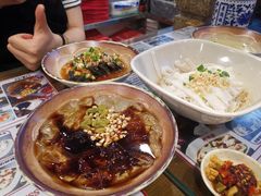 -双燕楼·手工馄饨·汤面小吃(世纪汇店)