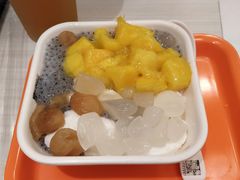 -满记甜品(日月光二店)