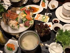 -半岛翡丽海鲜自助餐厅(观风亭店)