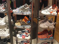 -李宁(大宁国际旗舰店)