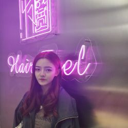 -Feel 羽毛接发