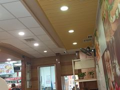 -华莱士·炸鸡汉堡(六渡桥店)