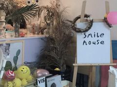 -Smile House咖啡馆(群芳小区店)