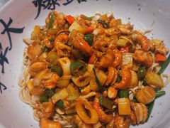 -李犟大爆鳝面·手工蟹黄包(湖滨西湖店)