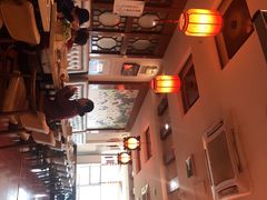 大堂-泉福居酱骨头自助广场(南大街商业步行街店)