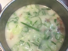 牛肉雪浓汤-神仙雪浓汤(明洞店)